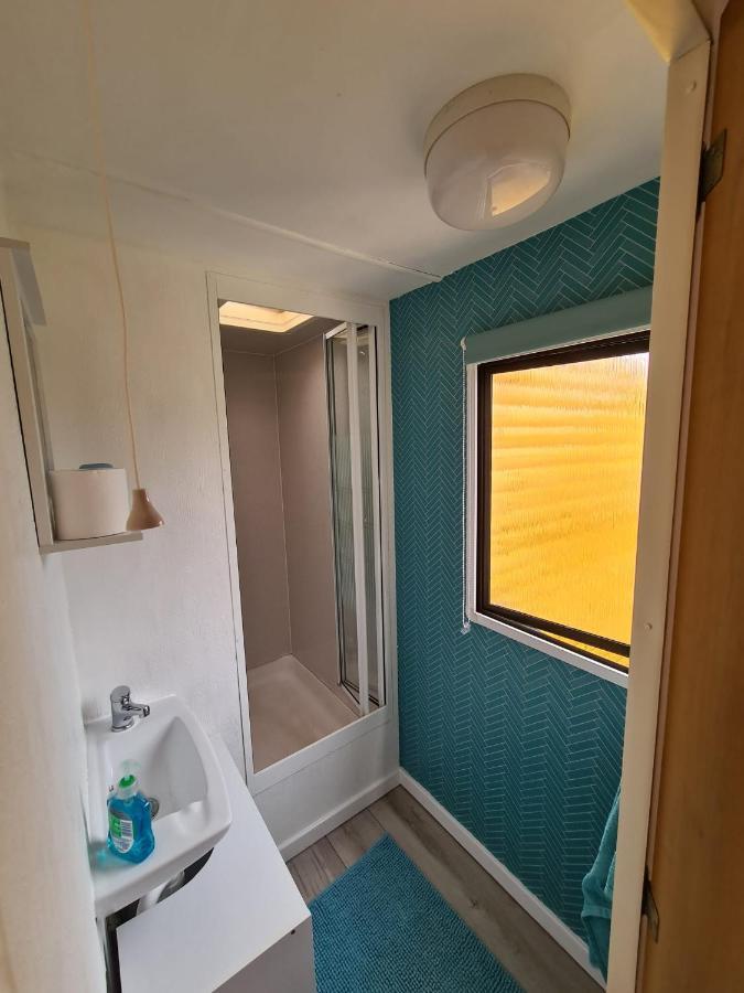 Unique Caravan With Outdoor Space Ballantrae Екстер'єр фото
