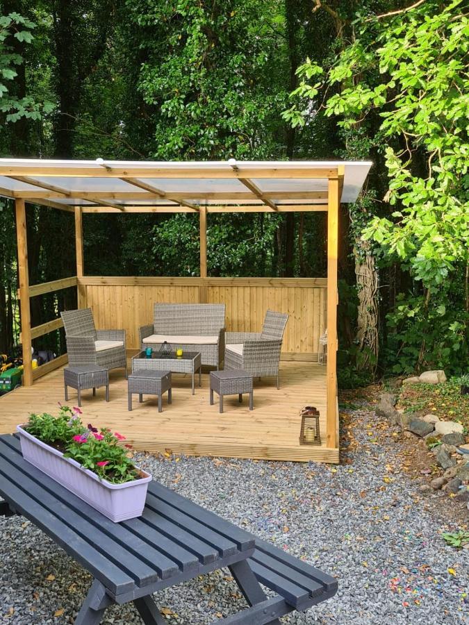 Unique Caravan With Outdoor Space Ballantrae Екстер'єр фото